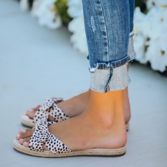 vici Trinidad Knotted Slide Sandal Cheetah Print Gold - Picture 6 of 9